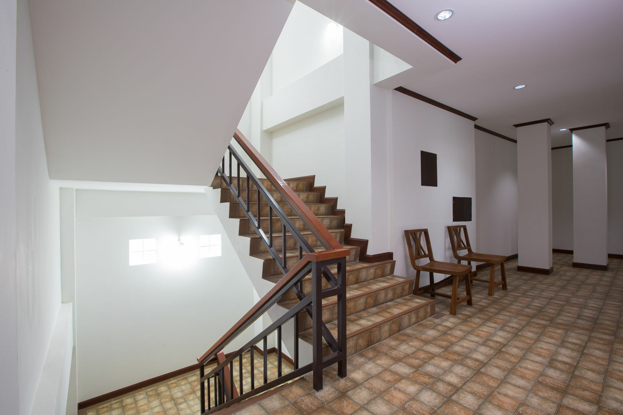 Chusri Hotel Patong Exterior photo